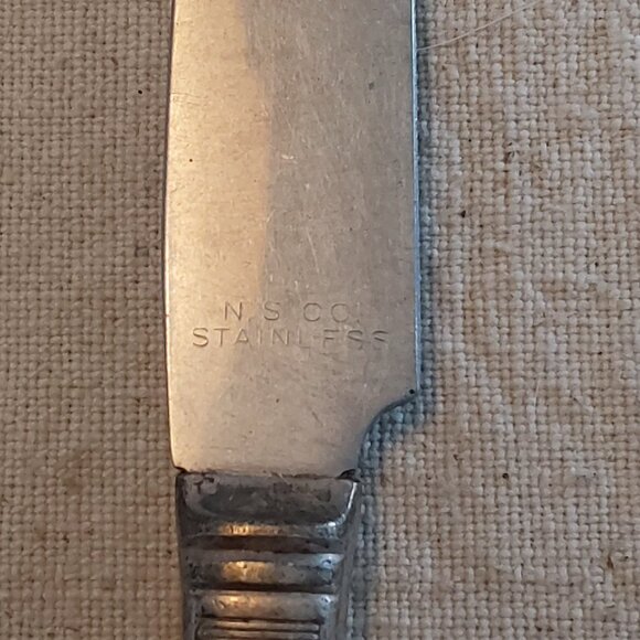 Vintage NS Co Silver plate knife with basket pattern handle - Picture 5 of 5